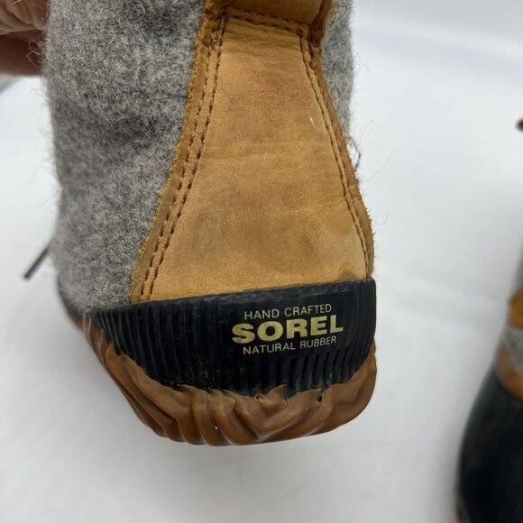 Sorel Womens Classic Waterproof Boots Size 9 Natural Cozy Lace Up Outdoors - Picture 3 of 14